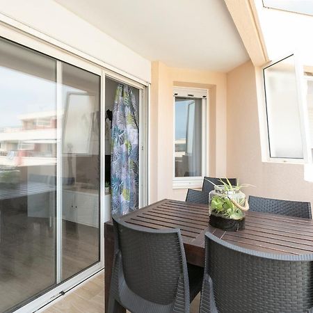 Appartement T3 Terrasse Vue Sur Mer, Piscine, Parking, Wifi Et Clim Sète Exteriör bild