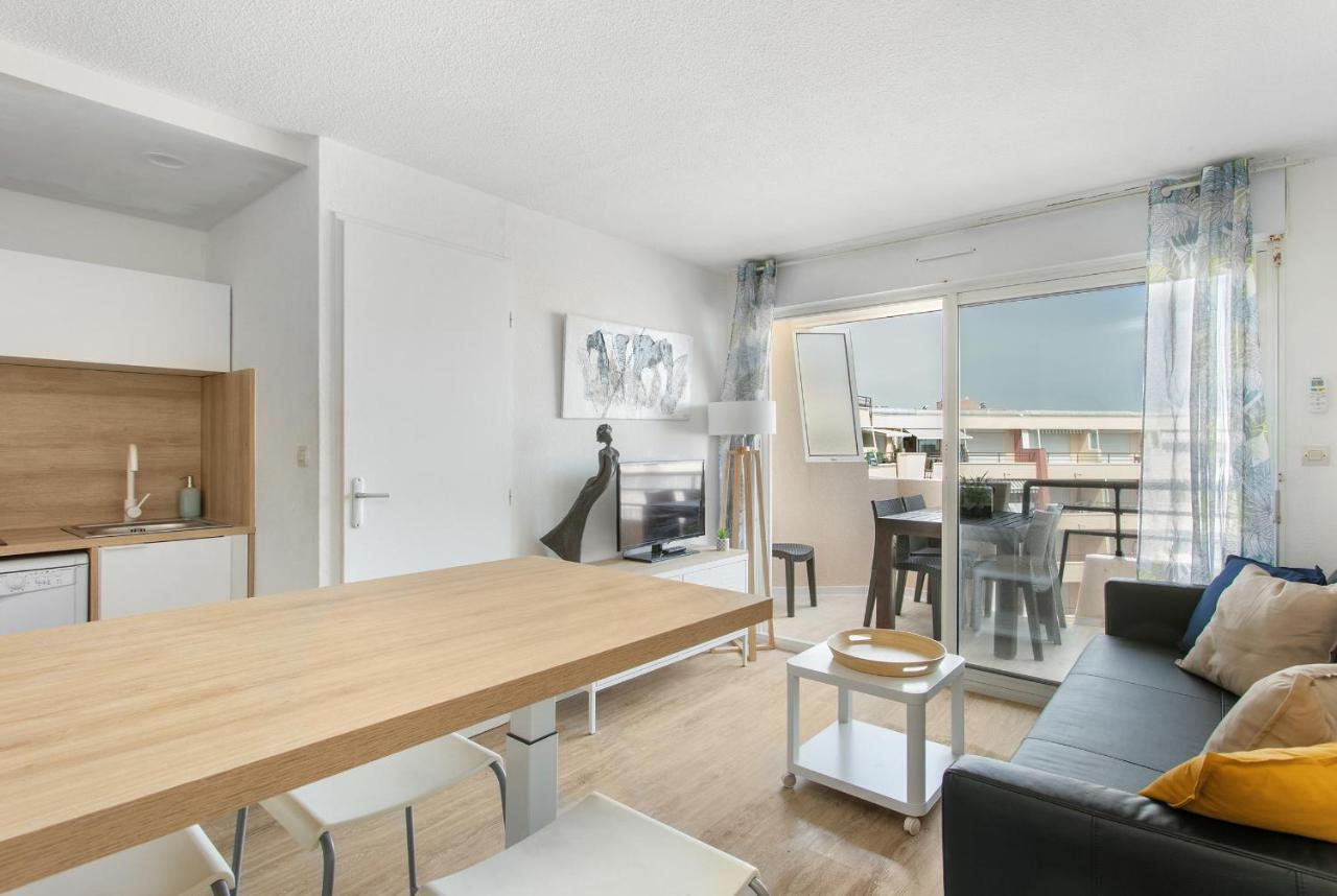 Appartement T3 Terrasse Vue Sur Mer, Piscine, Parking, Wifi Et Clim Sète Exteriör bild